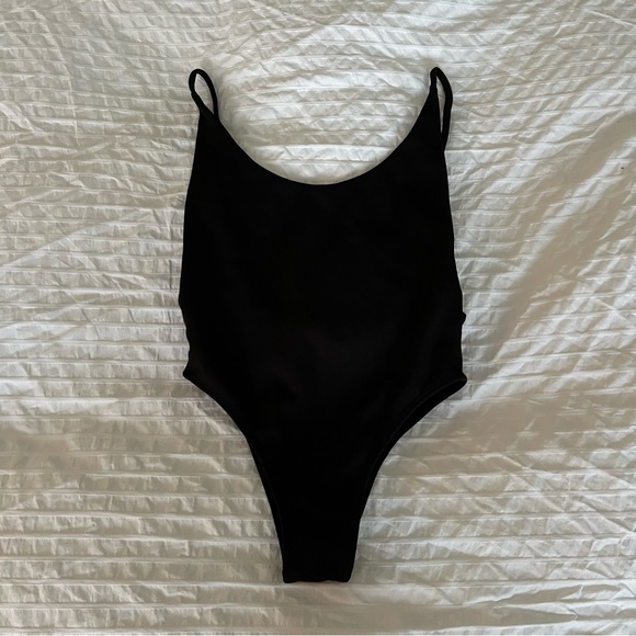 Cantik Swimwear Byron one piece swimsuit in black - Picture 2 of 4